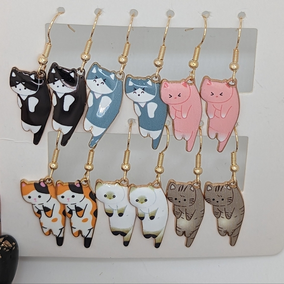 Source Unknown Jewelry - Cat earrings 6 pairs